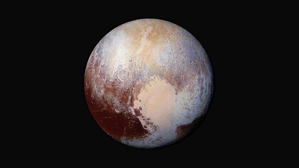 🚨 Pluto's heart drop 10 years ago, & we're still waiting for this glow-up 💔🛰️—NASA, we’re vibing but fr, where’s the rest? 💀🌌 #SpaceTea