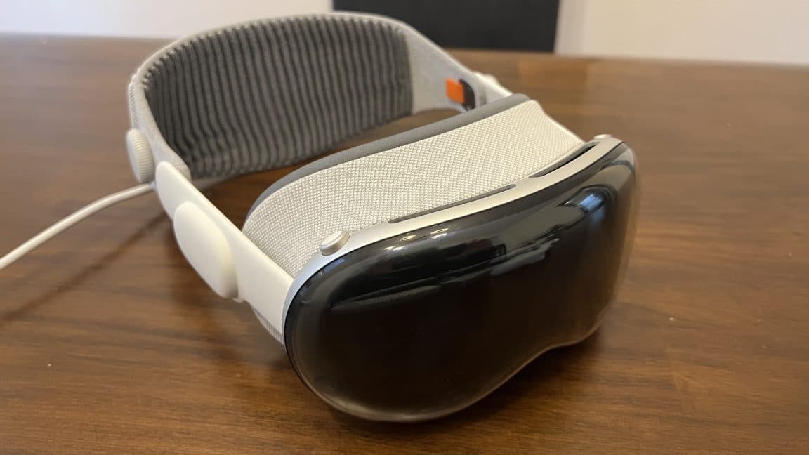 Apple's dropping Vision Air & smart glasses in 2027! 😱💀 Get ready to wear your fridge! 🍏🕶️ #FutureFlex