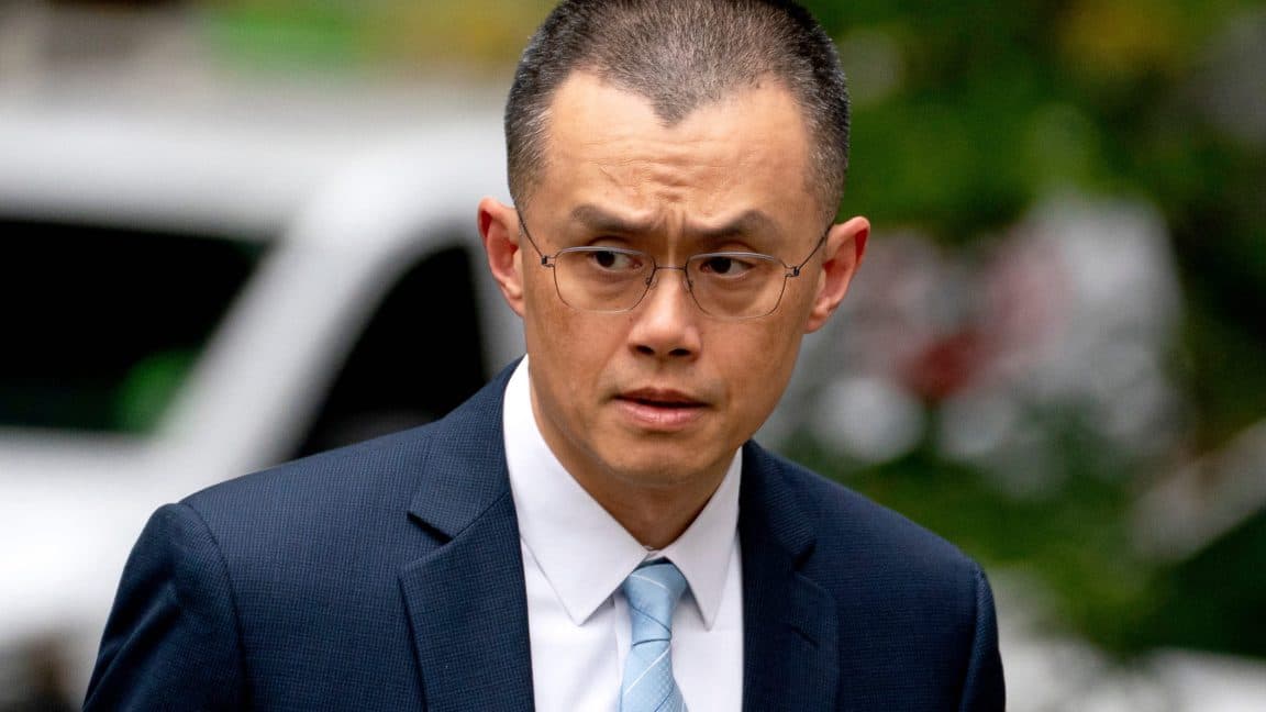 "Trump pardons Binance CEO like: 🧐 'Are you ready? I don’t even know him fr 💀' #CryptoWho? 🚀"