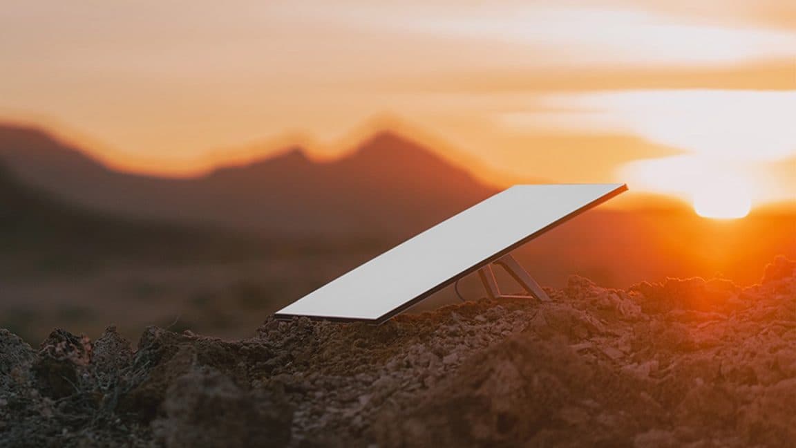 "SpaceX: Forget fiber, just send all that cash to Starlink! 💸👽 #BigBrainMove #NoCap"