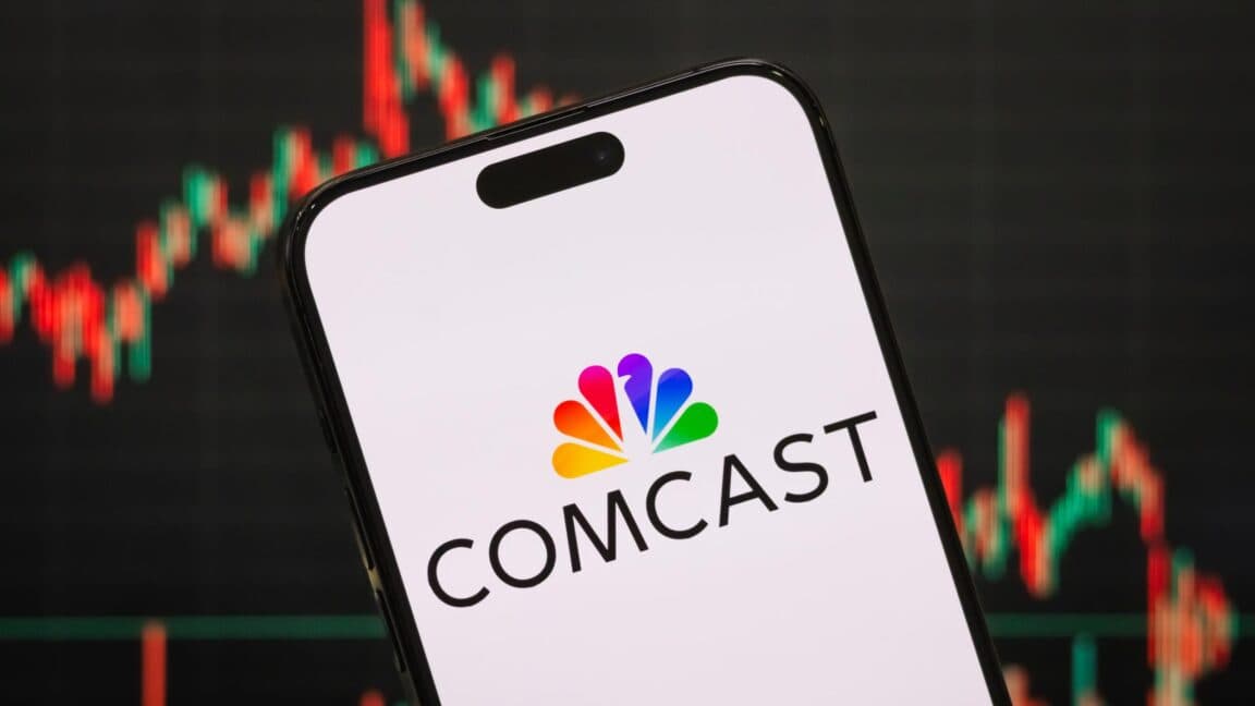 "Comcast's new plans: Unlimited data to drown your customer losses 😱💸 No cap, we see you! 👀 #Cringe"