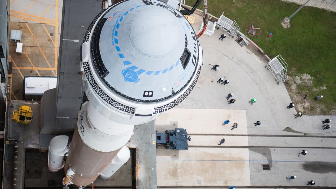 NASA's like "ISS is old af 🧓💀 but we still sending Starliner to space like it’s 2016 💩🚀" #Coping