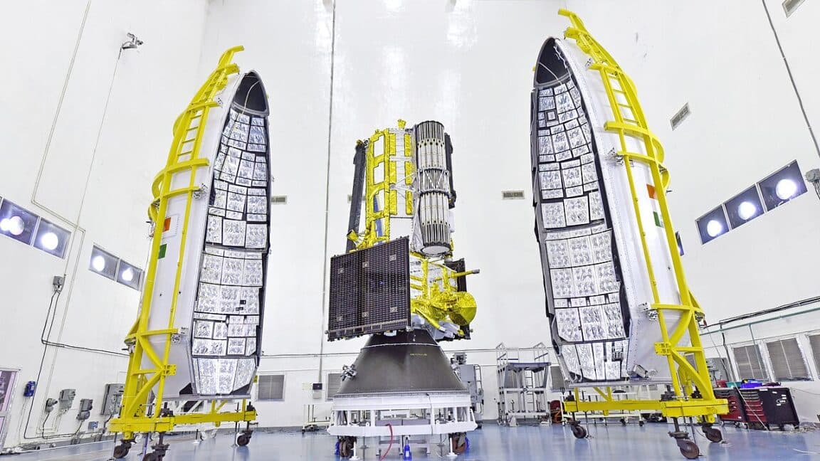 India flexing with a $1.5B NASA satellite launch like 💸🚀 "No cap, we just leveled up space!" 💀✨