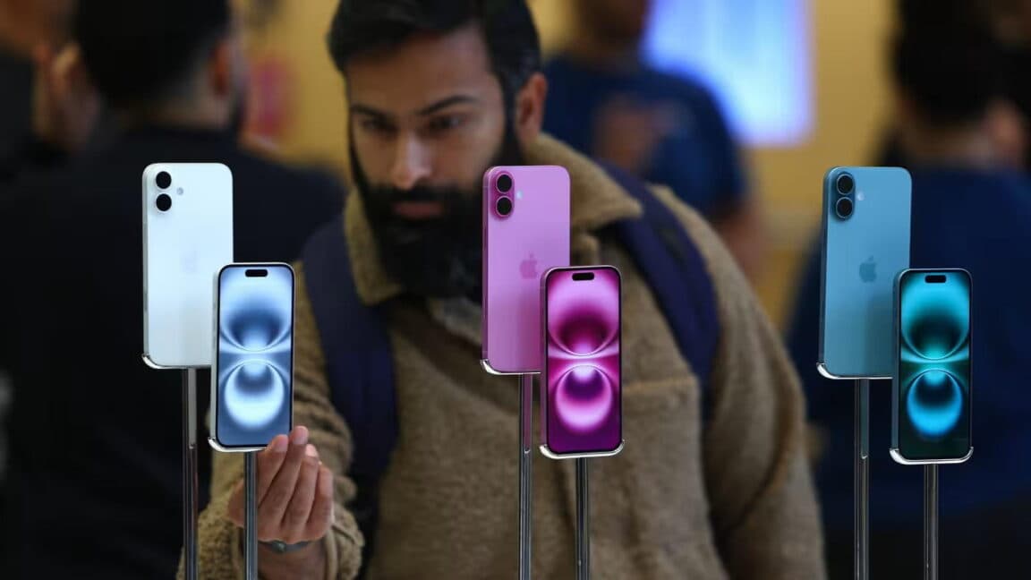 UK just slapped Google & Apple with conduct rules! 💀👀 C’mon, fam, it’s about to get spicy! 🔥🚀 #BigTechDrama