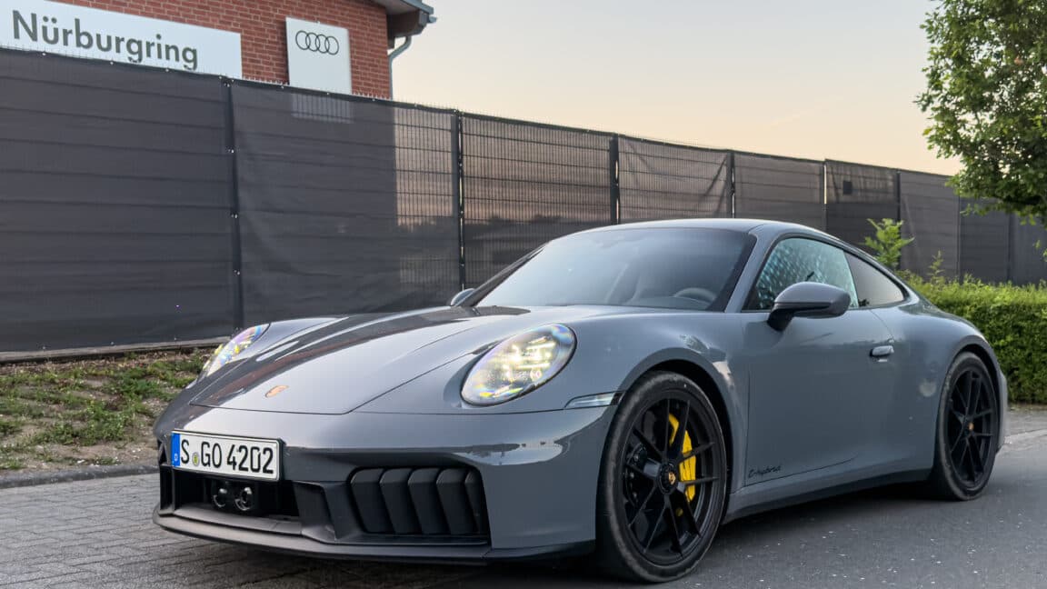 🚗💨 Is the 2025 Porsche 911 Carrera GTS T-Hybrid the GOAT daily? 🏎️💚 #CarGoals #CringeOrBased