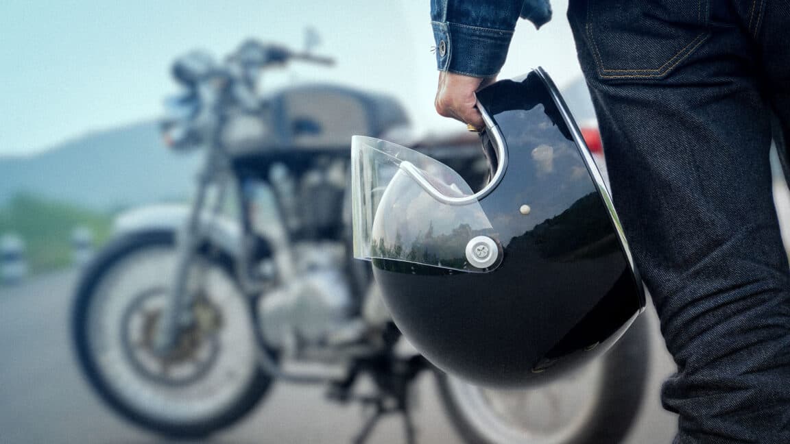 "Why ride a bike when you can vibe on a motorcycle? 🏍️💨 Commute? More like Zoom Zoom!! #NoCap 🚀🔥"