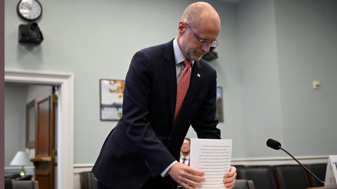 ISPs got so many hidden fees, FCC's like "Nah, we ain't listing these L's" 🚫💸 #DogeIsFuming