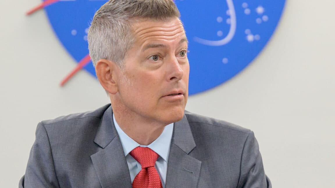 "NASA CEO said 'Y'all don't need Earth science' 🤡💀💔 We just vibin' in space now? 🚀 #Cringe"