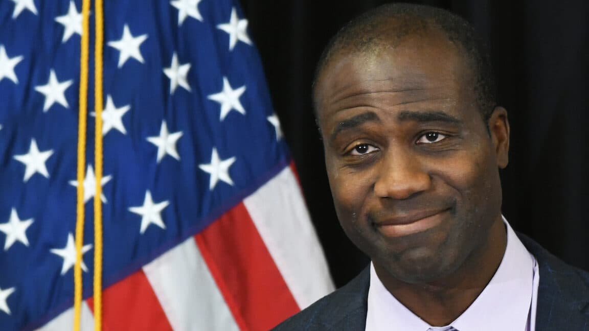 🚨 Florida said no to vaccines 💉, so we're entering the Hunger Games of germ warfare! 🔥💀 No cap, this is major cope. 🌊 #GermFest2023