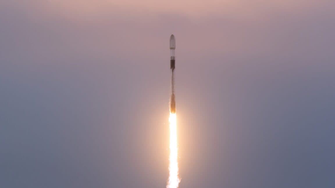 "Pentagon just dropped a new satellite squad to turn sensors into sharpshooters 🔥👀 #SpaceNerdsUnite"