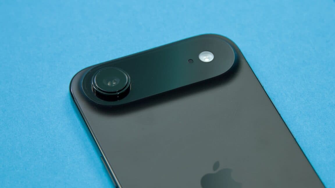 "Apple's iPhone Air got ghosted faster than your last relationship 💔📱 #NoCap #F in the chat"