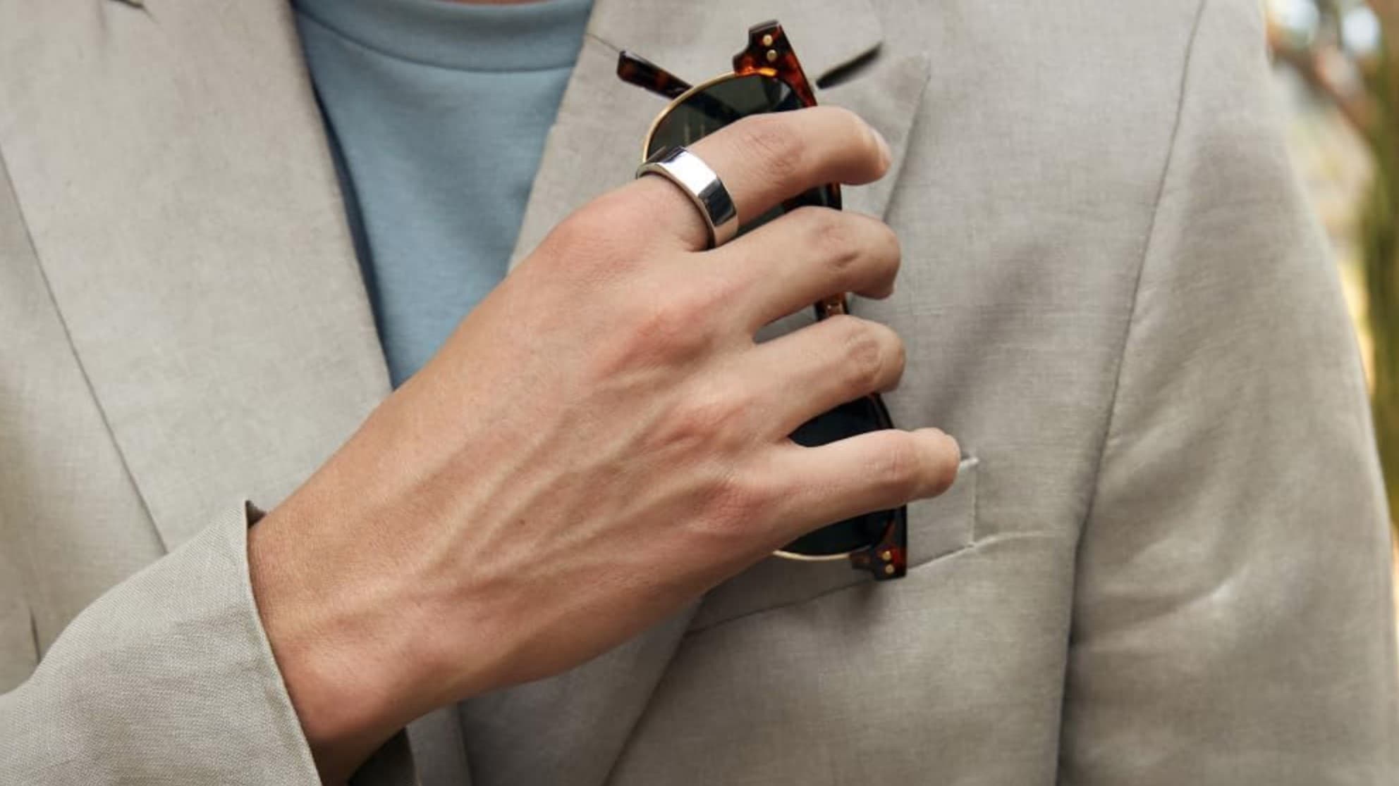 💍🔥 Last-gen smart ring hit rock bottom, Amazon said "Y'all broke?" 😂 #DealOrNoDeal #SavingCoins💸💀