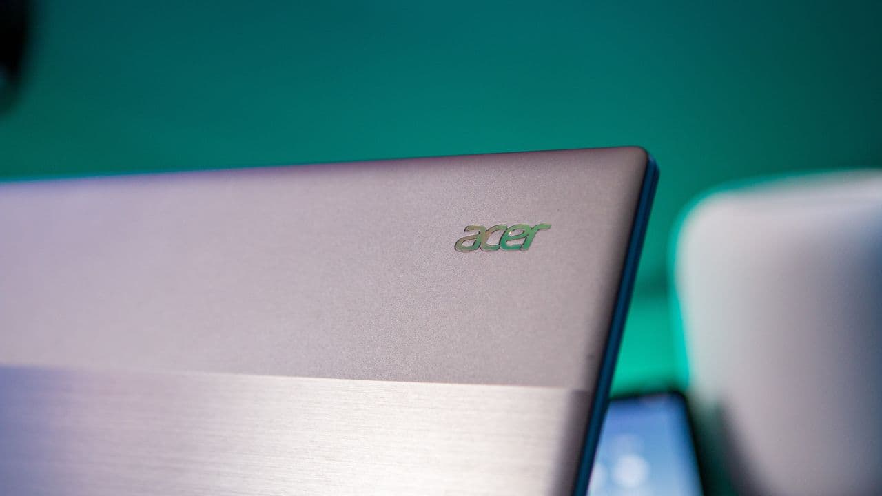 "Chromebook Plus 516 = Big screen vibes for school! 🎒💻 Don’t sleep on this deal fam! #BackToSchoolFOMO 🚀🔥"