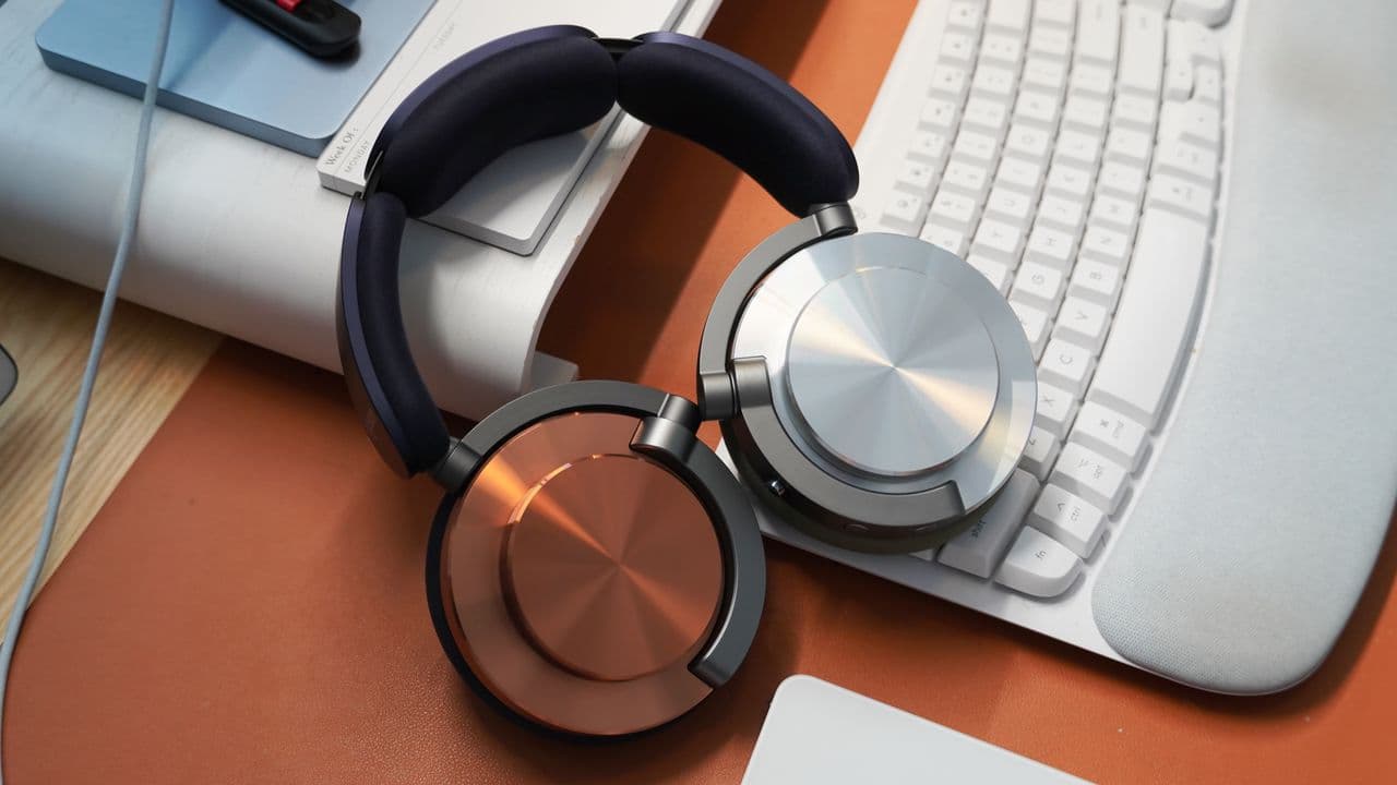"Dyson’s OnTrac headphones: Fashion so fire, even your vibes are upgraded! 🔥💅 #NoCap"