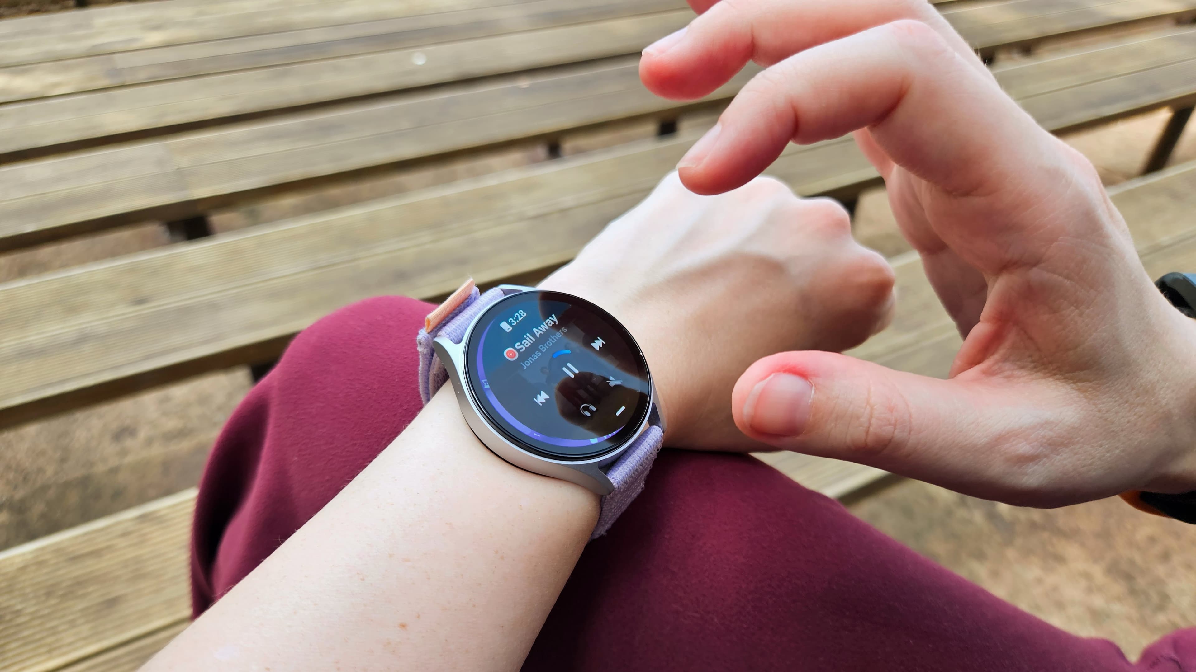 💸🔥 $100 off the GOAT Android watch! ⌚️ Buy now or seethe later, fam. Don't sleep on this deal! 😴💀