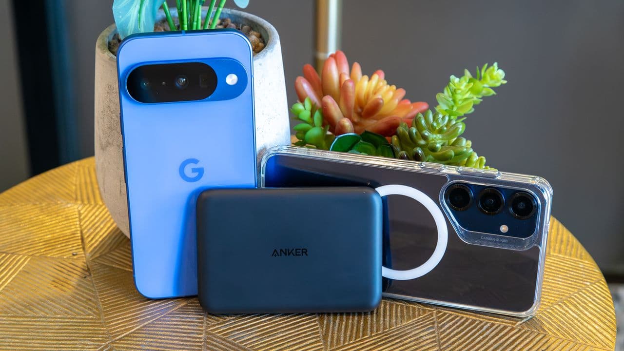 "Pixel 10 & Anker's MagSafe: The ultimate duo for battery anxiety! ⚡️ No cap, my phone is THRIVING! 💀🔥"