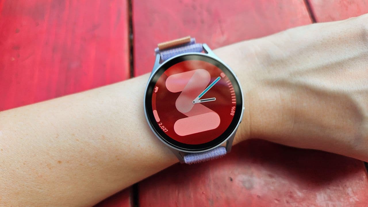 🚨🔥 Act fast fam! 🕒 2024’s GOAT smartwatch is STILL 39% OFF! Don't sleep on this steal! ⏰💸👀 #FOMO