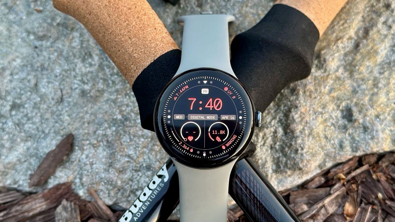 🤑 Will the Pixel Watch 3 go on sale when the 4 drops? 🕰️👀 Time to watch your wallet, fam! 💸💀 #TechDrama