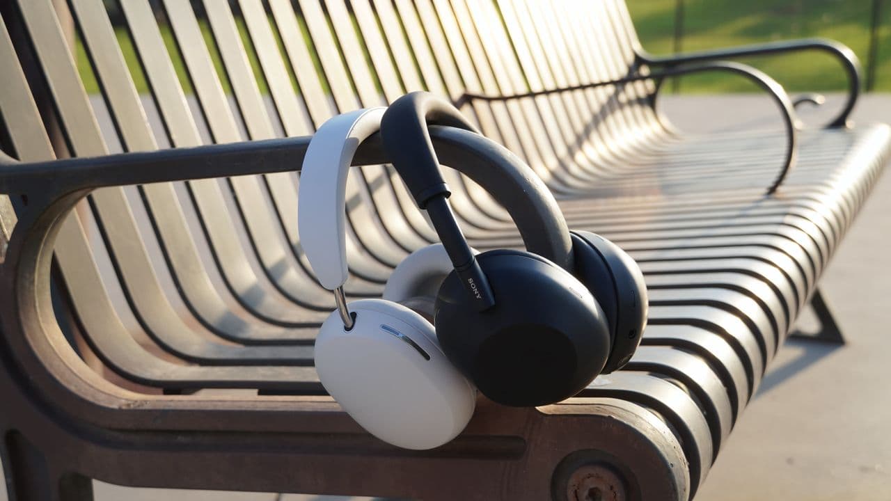 "Me finally ditching Sonos Ace for Sony WH-1000XM6 like ๐โก๏ธ๐ง #UpgradeSeason ๐ #BetterSound"