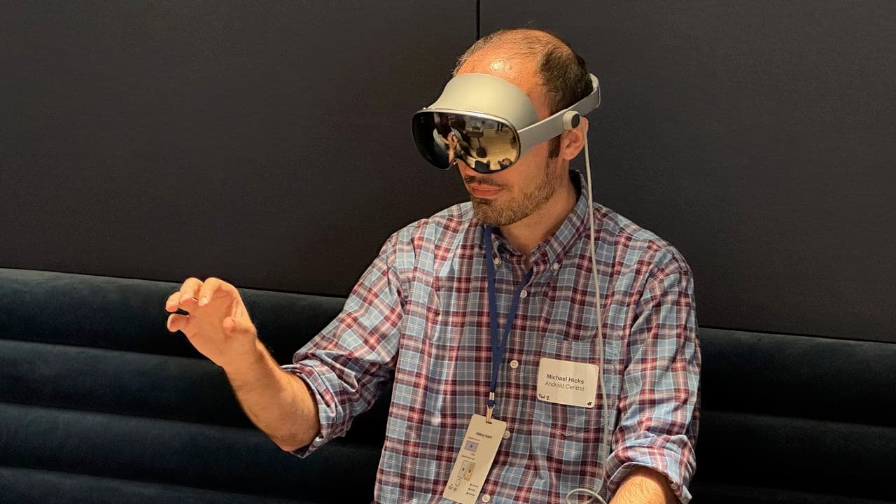 "Unlocking the Samsung Galaxy XR Headset: The recipe for the ultimate glow-up! ππ #TechChef"