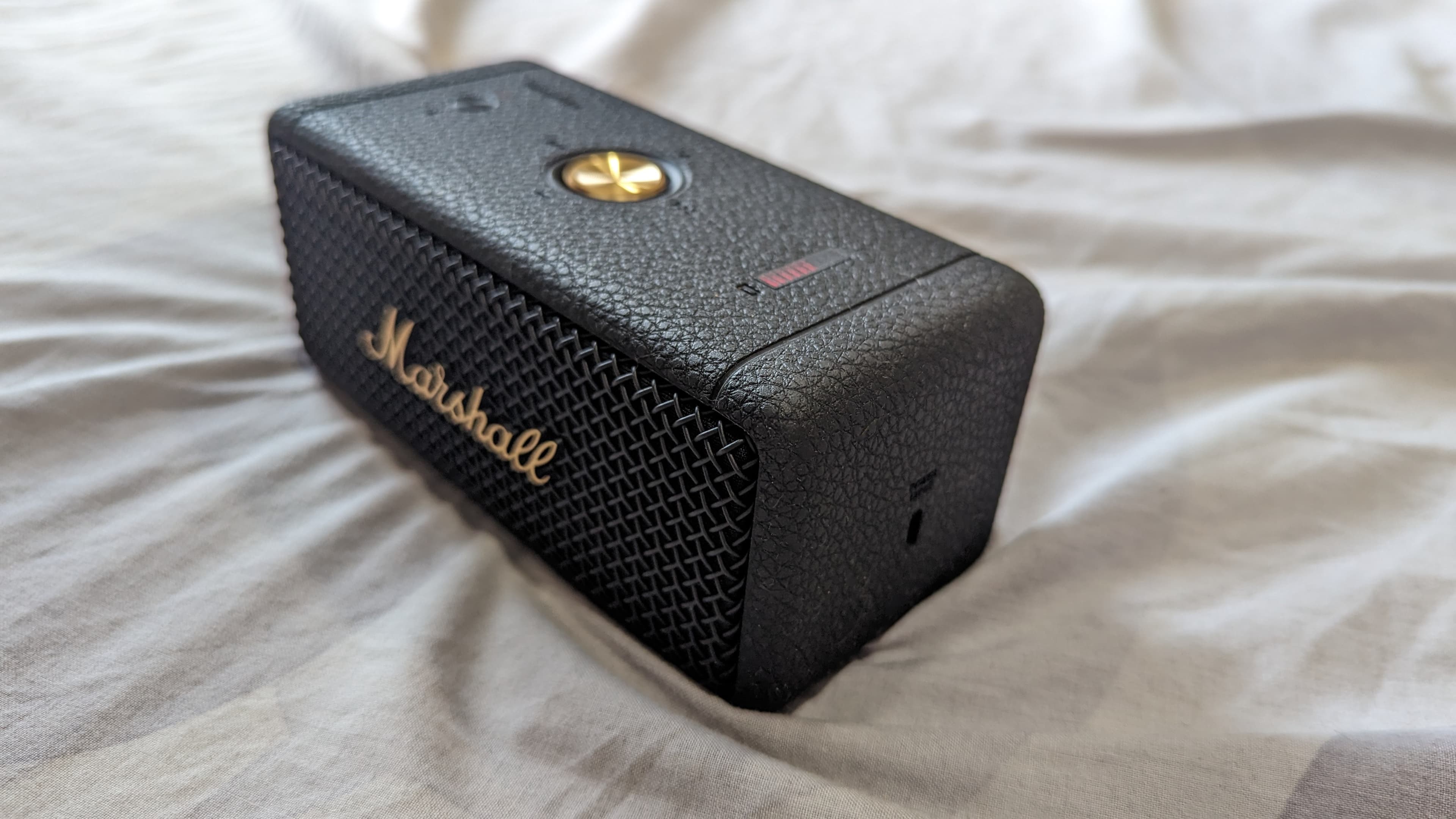 "When your fave Marshall speaker hits rock bottom 🎸💀💸, but we call that a W for the vibe check! 🔥✨"