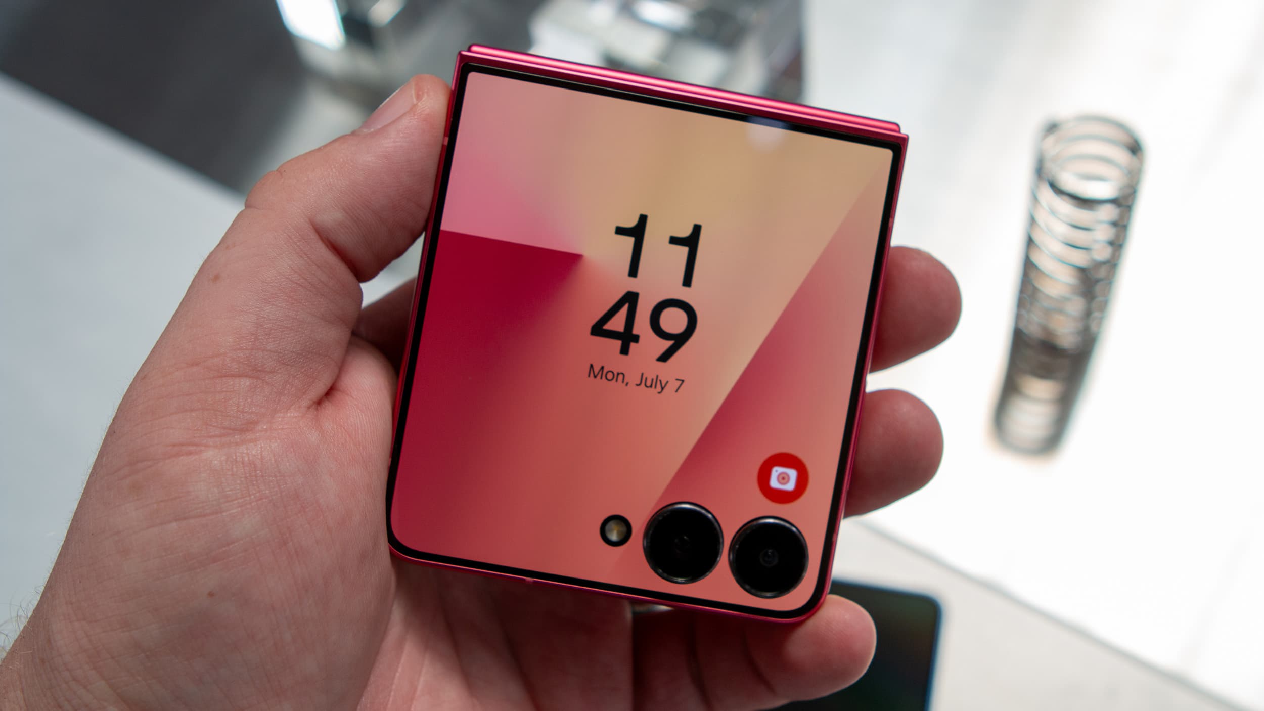 🚨 NO CAP: Get the Galaxy Z Flip 7 for FREE 💸💅🏽— T-Mobile said, “No trade-in? Bet!” 🤯🔥 #FlexOnEm