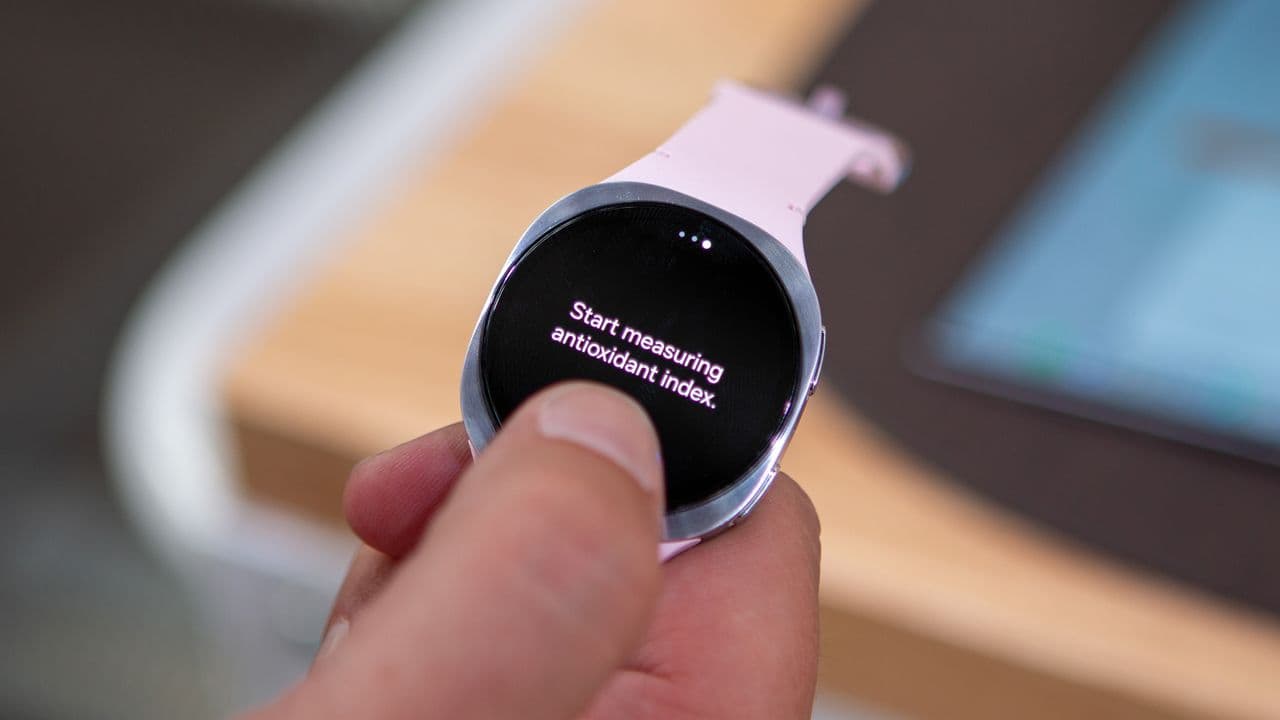 🚨 Samsung Galaxy Watch 8: Are Updates a Myth? 🤔💀 No cap, it’s like waiting for a new iPhone drop! 📅🔥