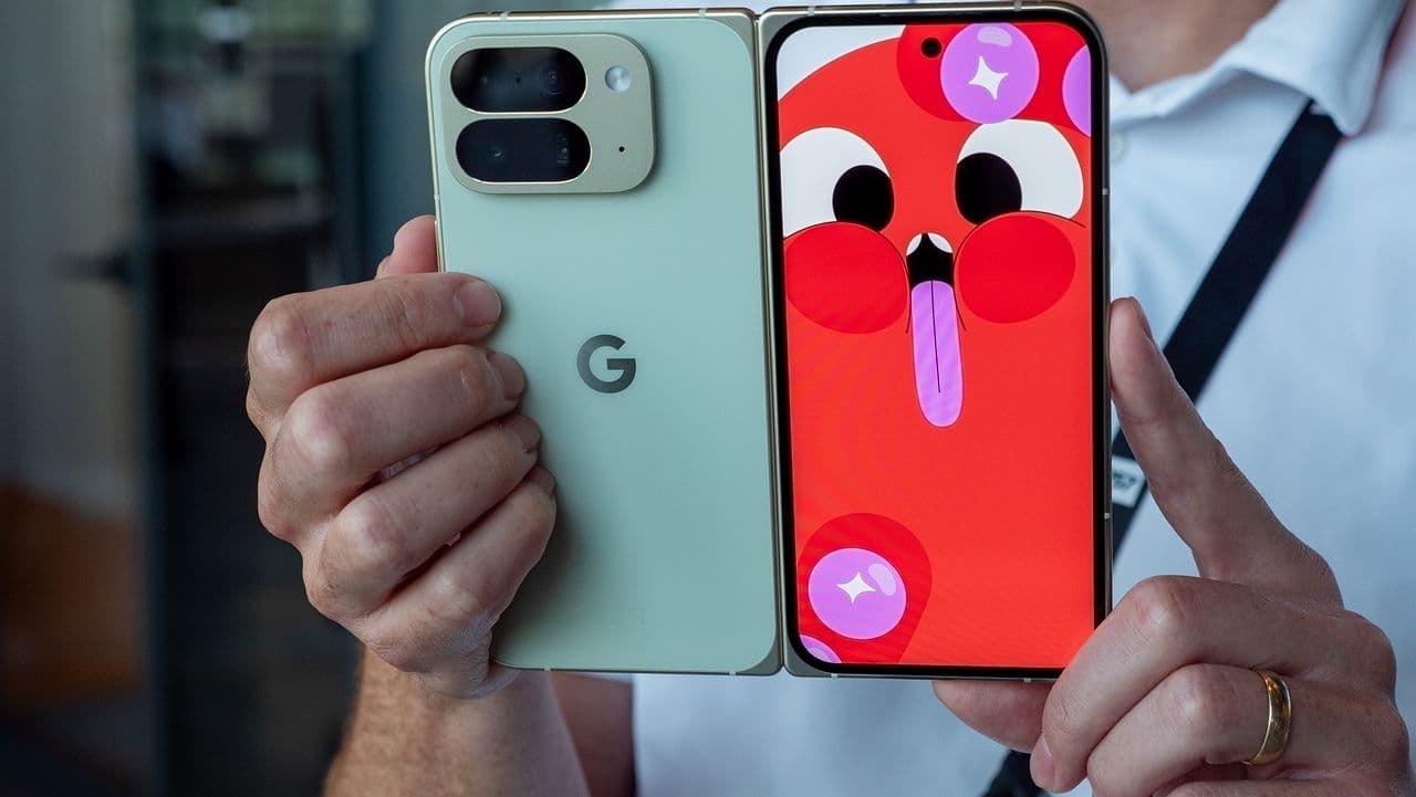 Google's like "Pixel 11 drop incoming! 🚀💀 Pixel Flip? Nah, go cry in the corner! 😂📱 #FOMO"