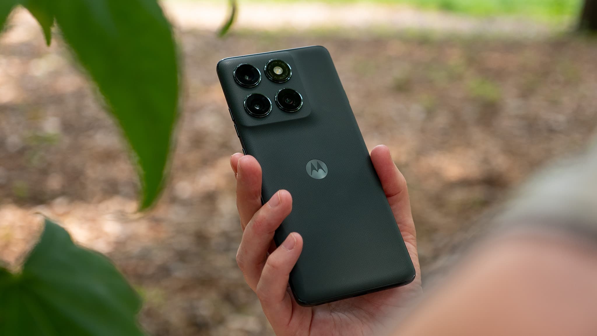 "Motorola Edge 2025 vs Google Pixel 9a: It's like bringing a spoon to a knife fight 💀🔥 #RIPMotorola"