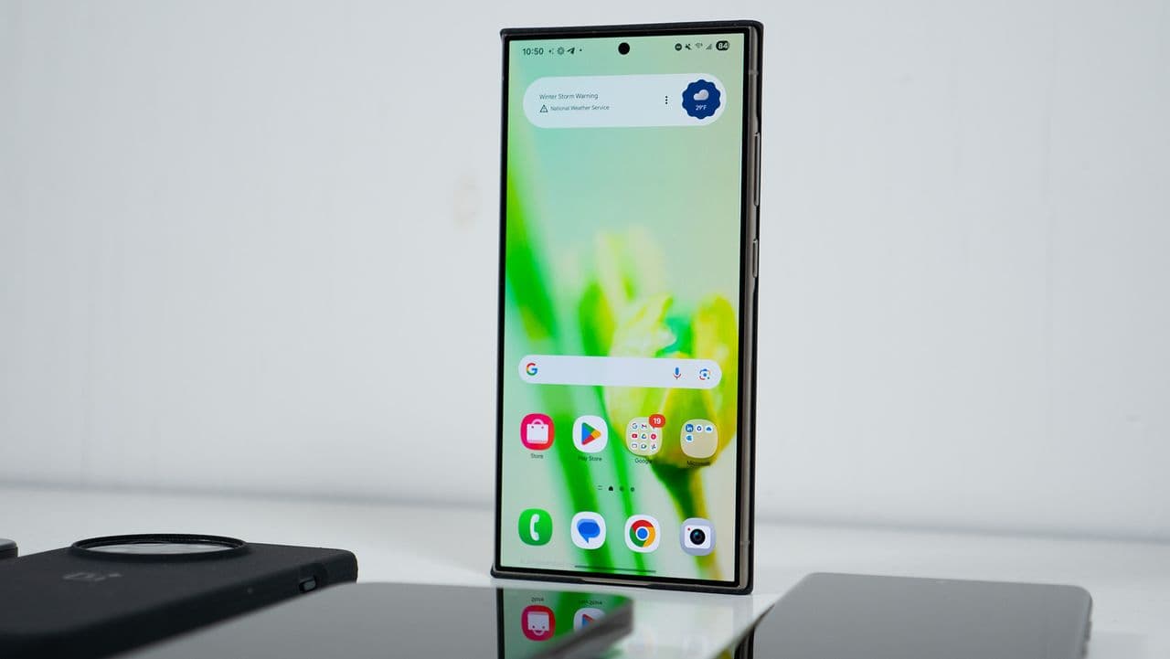 “Samsung dropping One UI 8 Beta for Galaxy S24 like it’s hot 🔥📱:  Older foldables overseas be like: ‘Bruh, where’s mine?’ 💀 #FOMO”