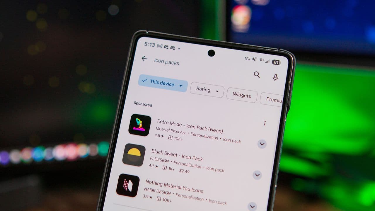 “Google Play’s new glow-up got my taste buds dancing 💃🍕, but is it based or just cringe? 🤔🔥”