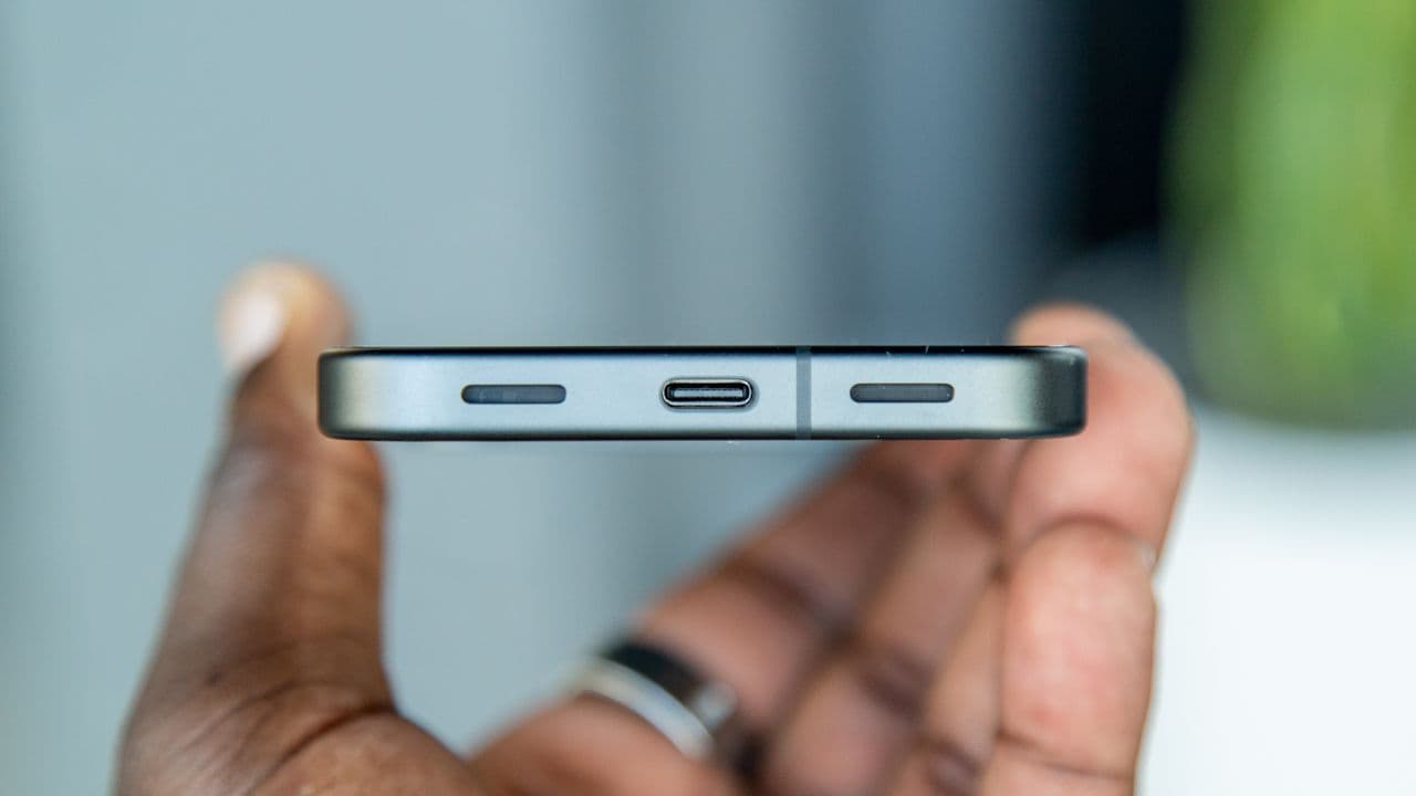 "Google Pixel 10 charging speed: faster than your ex ghosting you. ⚡️💀 #ZoomZoom #TechNoCap"