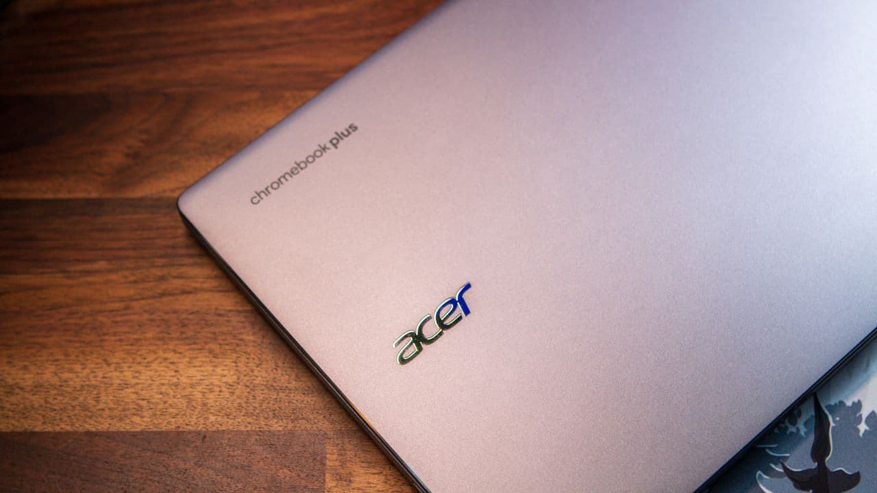 "7 Chromebook deals that’ll have you flexing harder than your TikTok dance! 💻🔥 #BackToSchool"