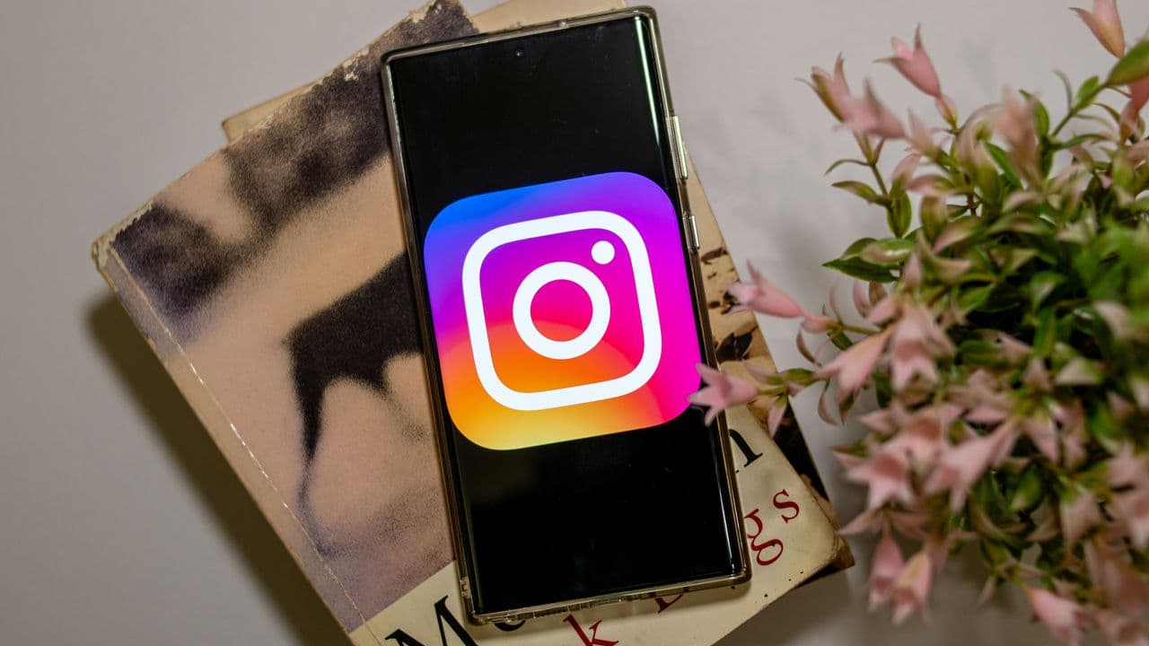 "Instagram out here calling your squad AI 🤖💀 like bro, chill, they’re just vibing. #GlitchLife"