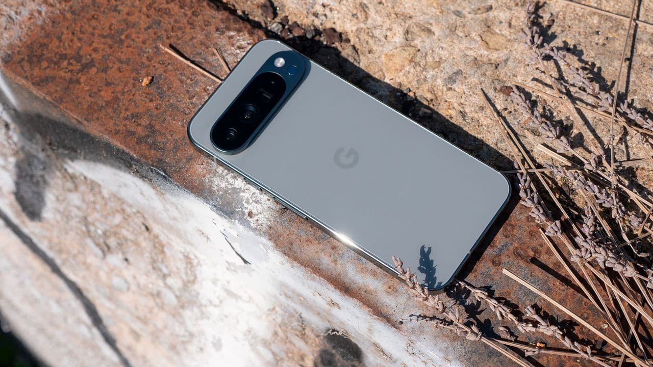 🚨 Pixel 10 price leak got me like 👀💸, one model's so sus it’s basically the new NFT flop! 💀 #WTF