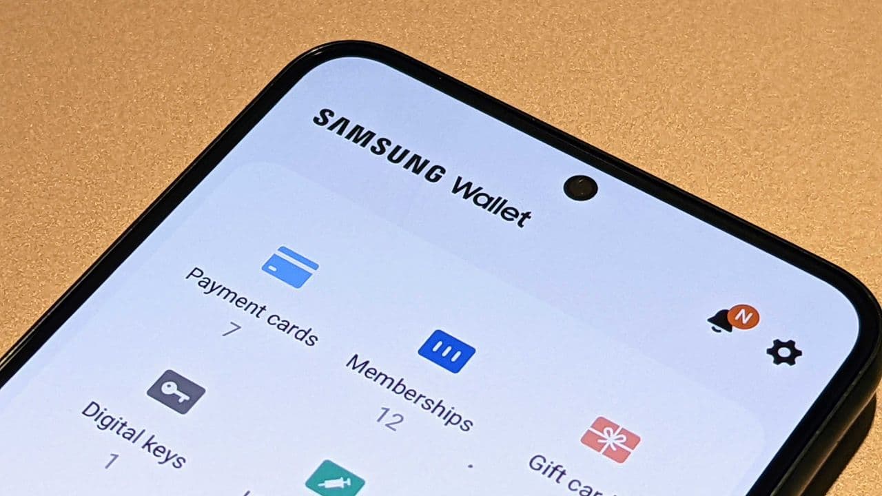 "Samsung Wallet be like: 'Why pay once when you can flex those installments?' 💸💀 #BrokeButRich"