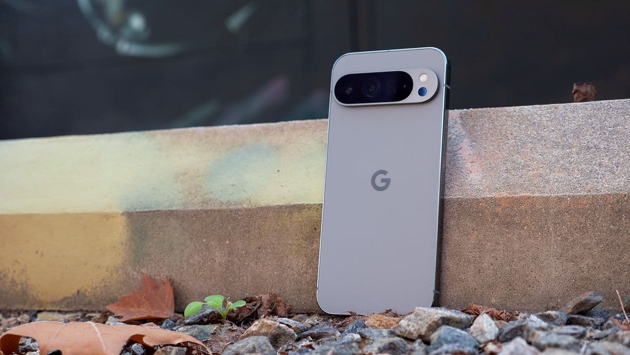 🚨 Pixel 10 specs leak too real! 🔥 Are we ready to be disappointed again? 😭💀 #TechDrama #NoCap