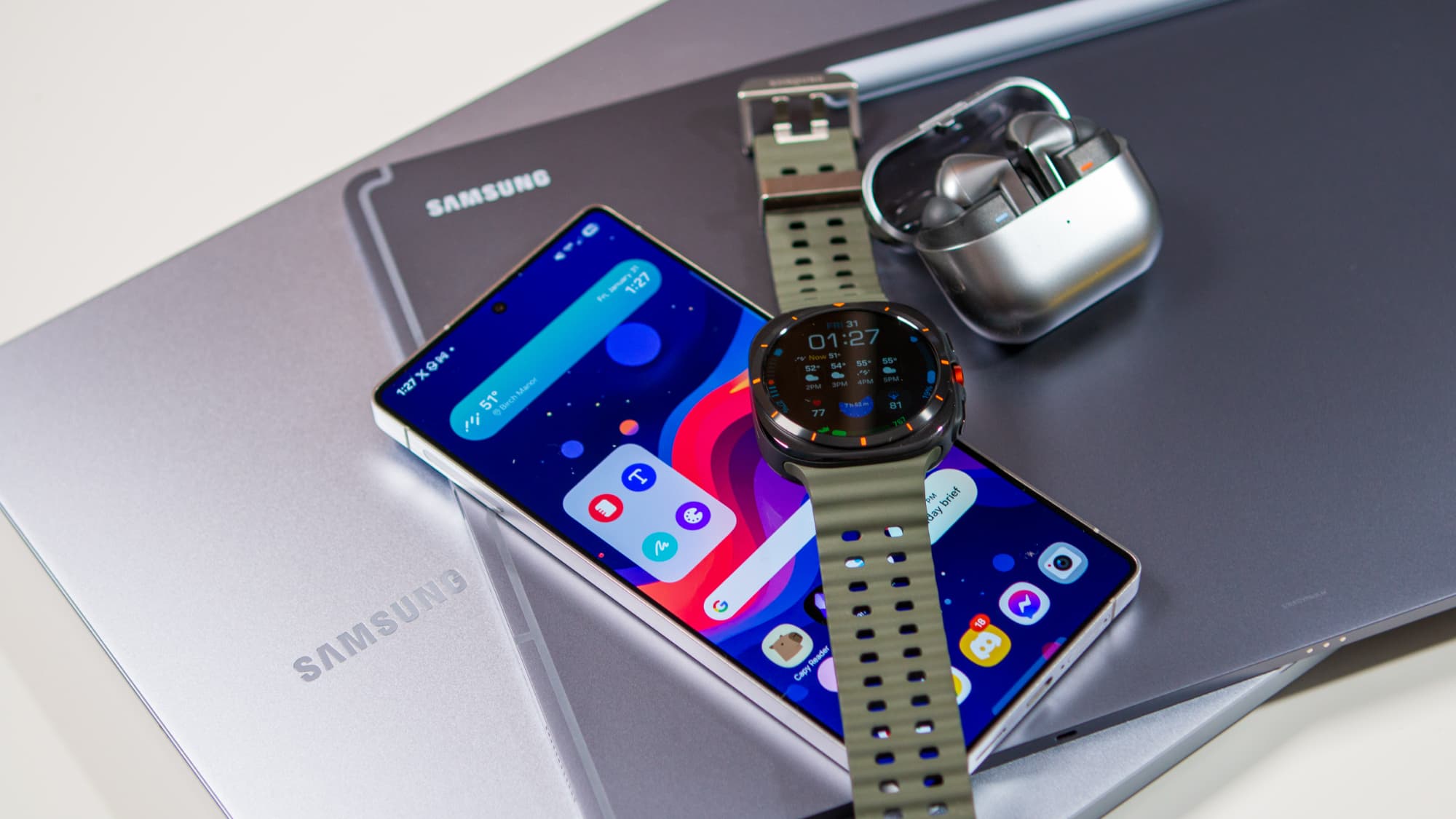 🚨 Prime Day’s here! 🛒 Samsung deals dropping like it’s hot 🔥 Get ready to flex your wallet, fam! 💸💀
