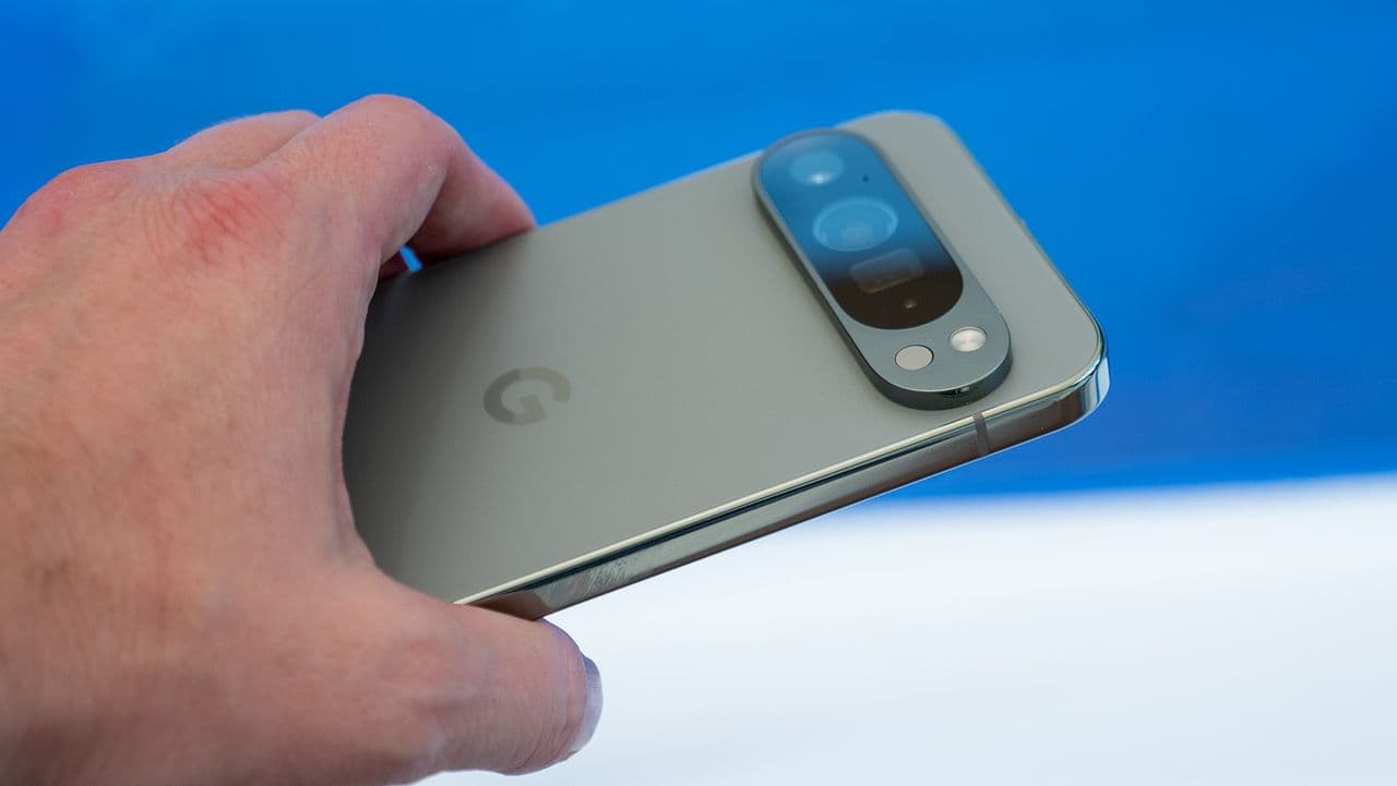"Should you vibe check the Pixel 10 or just cop the Pixel 9? 🤔 No cap, it's a tough choice! 💀🔥"