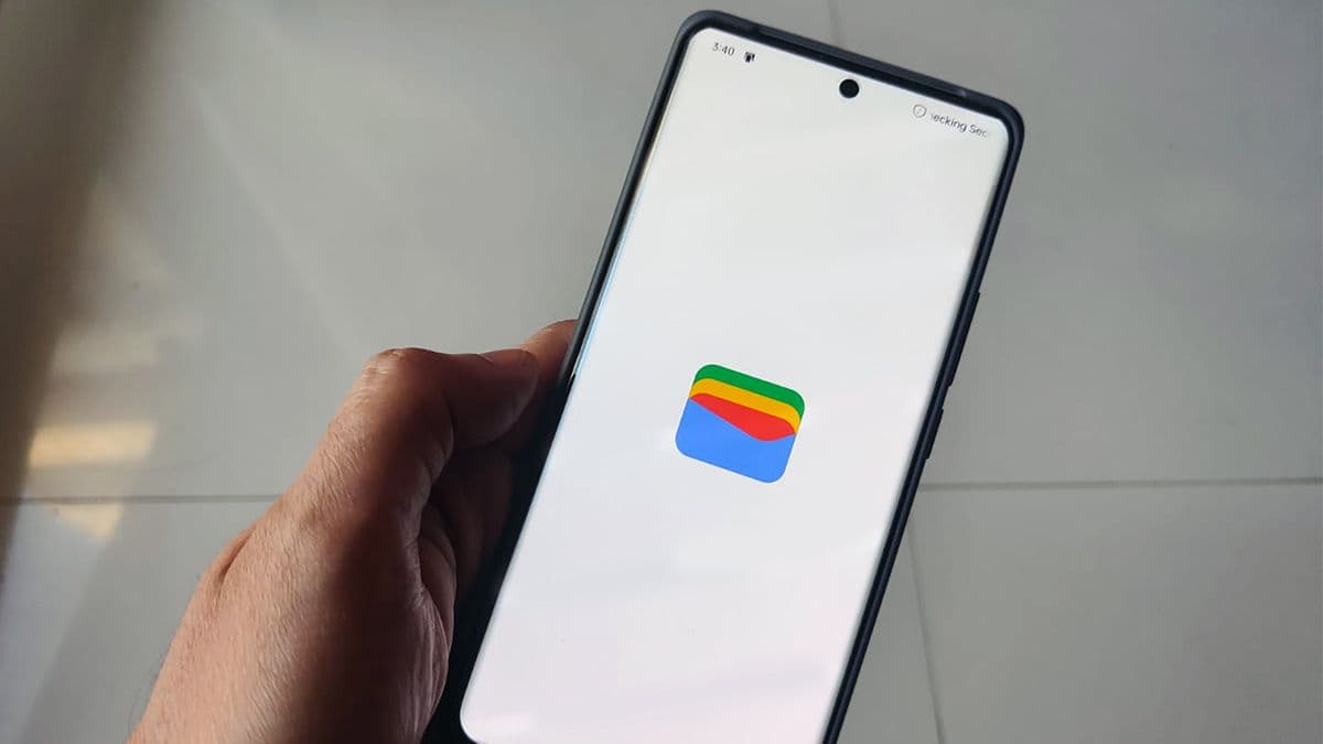 "Google Wallet said 'double-tap' and boom, access faster than my WiFi during exams! 💀💸 #PixelProwess"