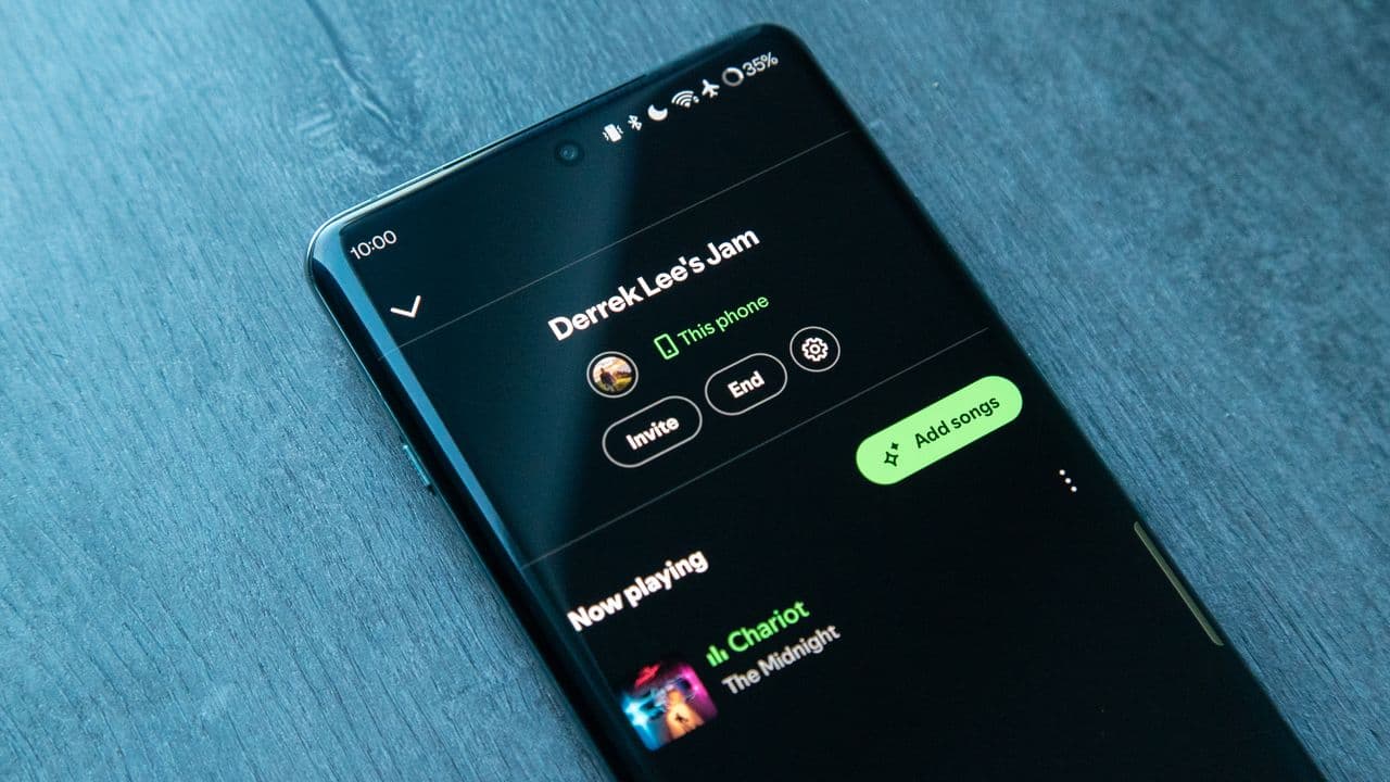 "Lossless audio? 🤔 Spotify’s got the sauce! 🎧👀 Who’s ready for those crispy beats? 💀🔥 #NoCap"