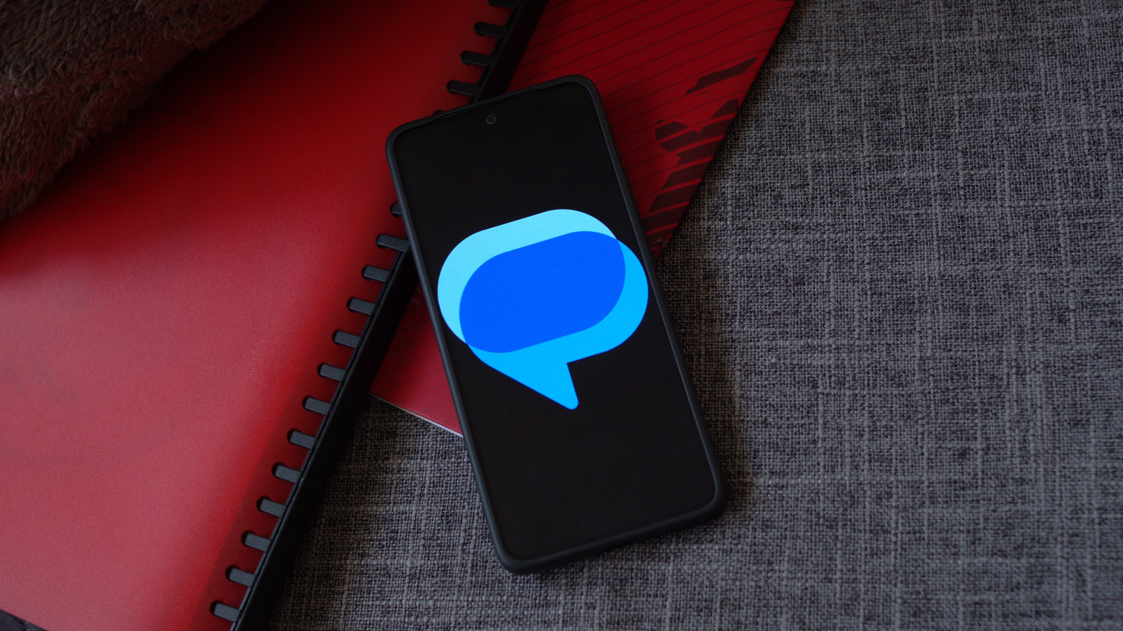 Google Messages leveling up with Material 3? We boutta be vibin' with animated emojis, fr fr! 💀🔥