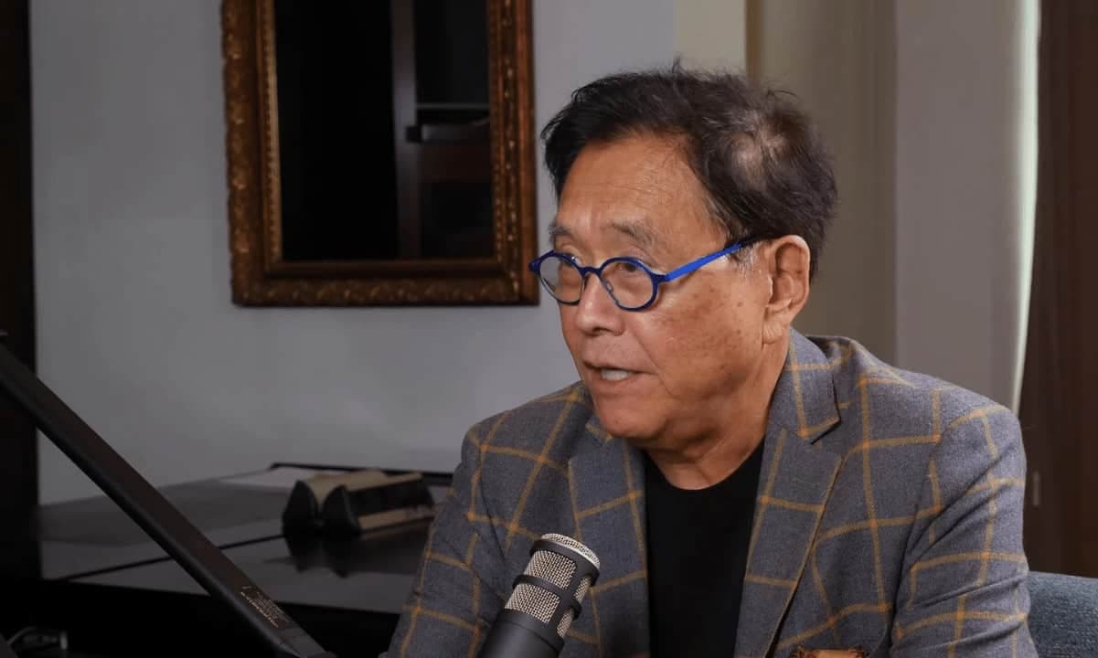 Robert Kiyosaki Faces Backlash Over Contradictory Bitcoin Buying Claims
