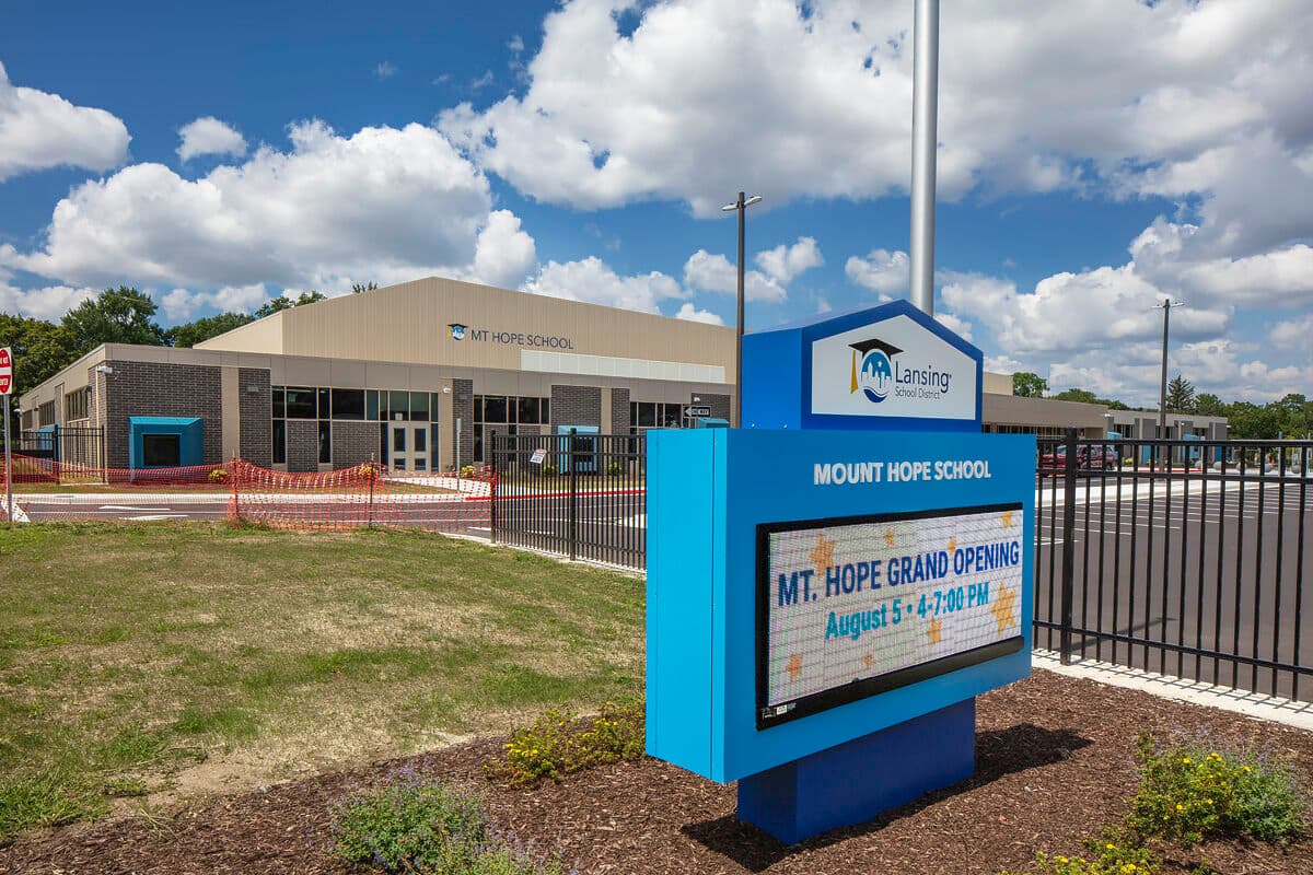 🚨 Michigan School Hits CTRL+Z on Boring! New Era of Generative Design Incoming! 🔥🖥️ #TechSavvyKids #WokeDesign