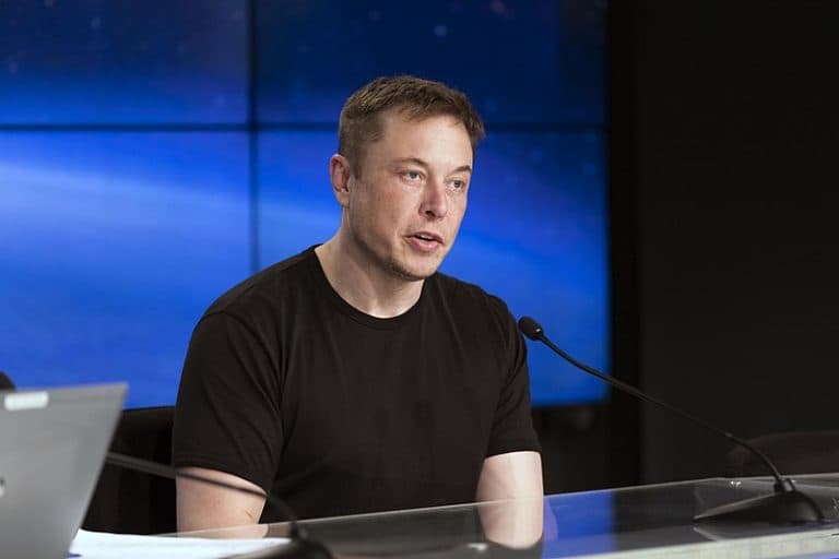 Elon vs. Apple 🍏🚀: Battle of the Titans over ChatGPT's clout 😤💀! Who will seethe harder? 😂🔥 #Drama