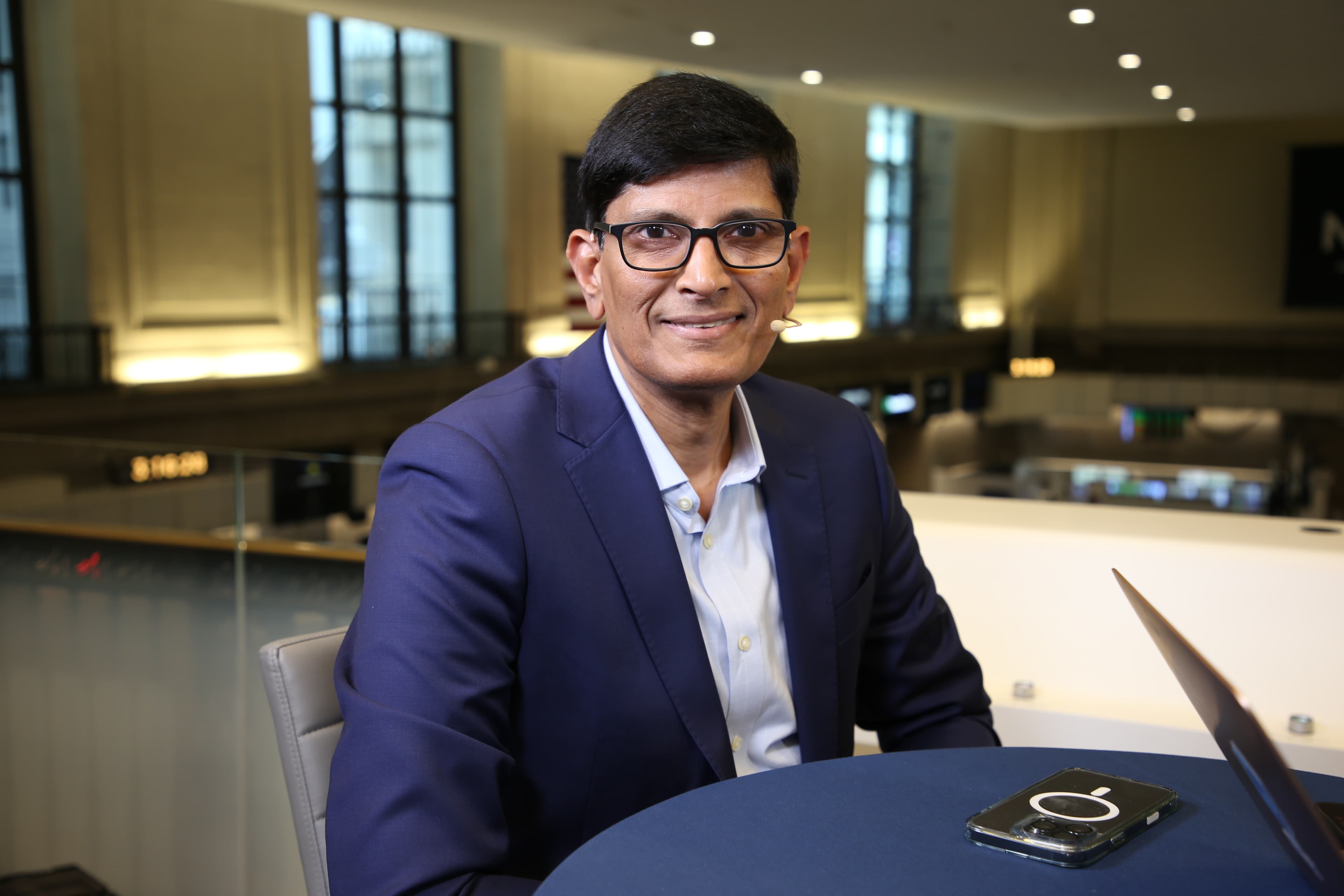 "Walmart's low-key trying to turn devs into cyborgs with AI. No cap, we vibin' 🚀🤖💀 #TechOverlords"