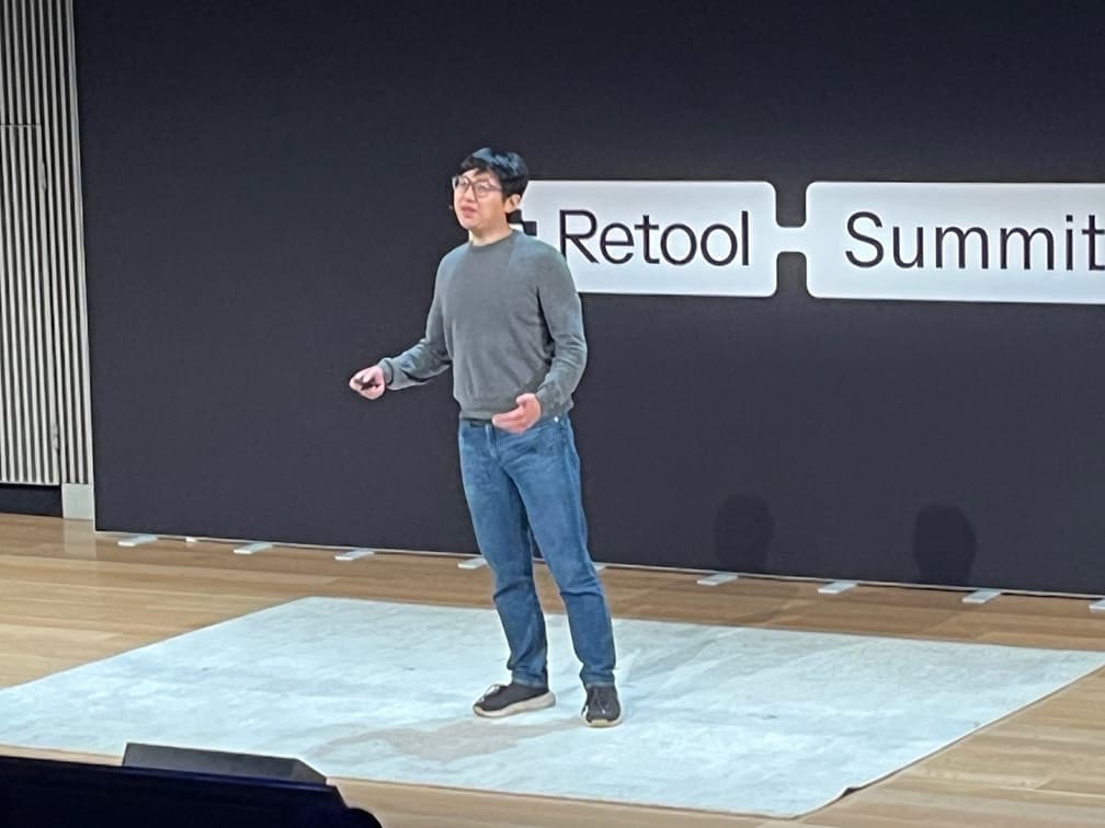 "👩‍💻 Everyone is now a dev? Retool’s about to turn us all into coding wizards! 🔥 #NoobToPro 😂💀"