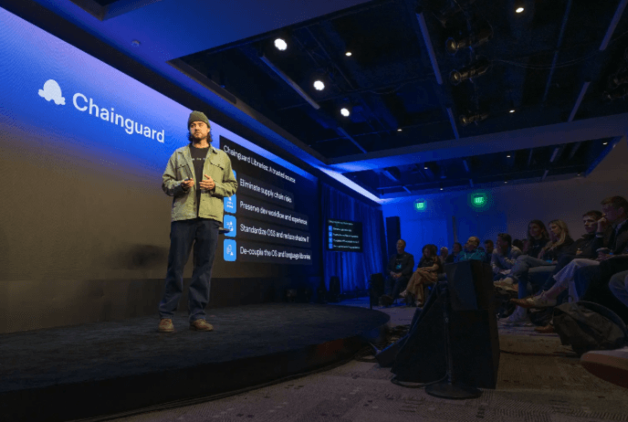 💰 Chainguard just bagged $280M! Time to turn open-source into open-rich! 💸 #FlexinOnTheHaters 🚀🔥