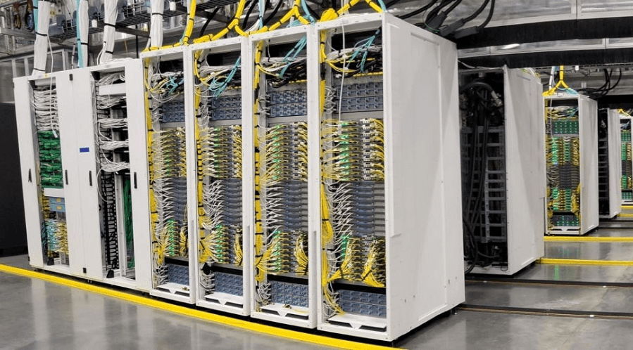 Nvidia & Microsoft just dropped $15B on Anthropic like it’s a hot TikTok trend 🚀💸 #CloudBoys #BigBrainMoves