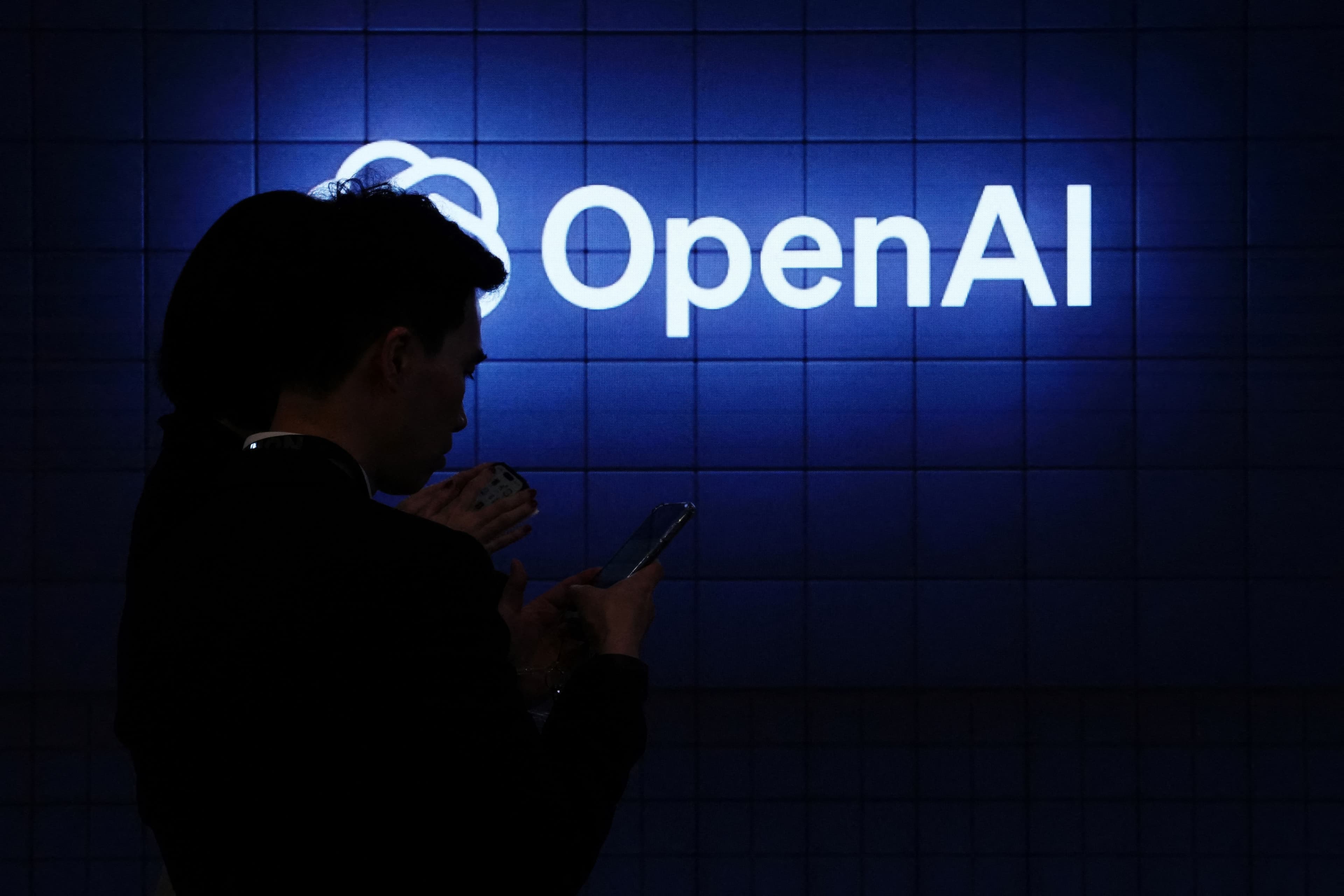"OpenAI just lost 4 brainiacs to Meta, crying in AI rn 😭💔 #Seethe #NoCap #Yikes"